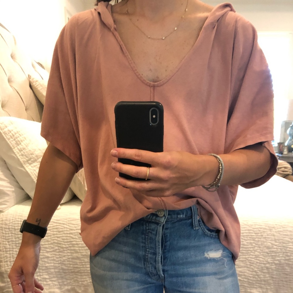 Short sleeve hoodie